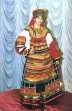 Костюм русский. Состав: юбка «понева», рубаха, фартук, головной убор «повойник» Костюм русский. Состав: юбка «понева», рубаха, фартук, головной убор «повойник»